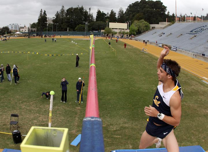 2010 Big Meet-188.JPG - 2010 Cal vs. Stanford Big Meet, April 10, Edwards Stadium, Berkeley, CA.